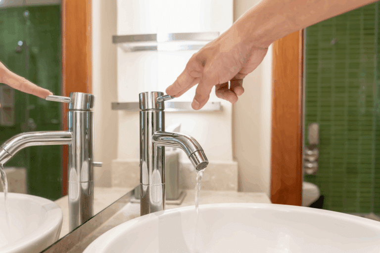 Verantwortungsvolles Wassermanagement in den Gebäuden des Unternehmens